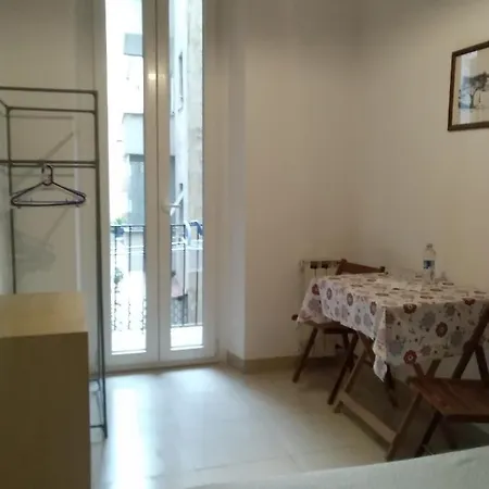 Affittacamere , Near Trastevere Station Rome